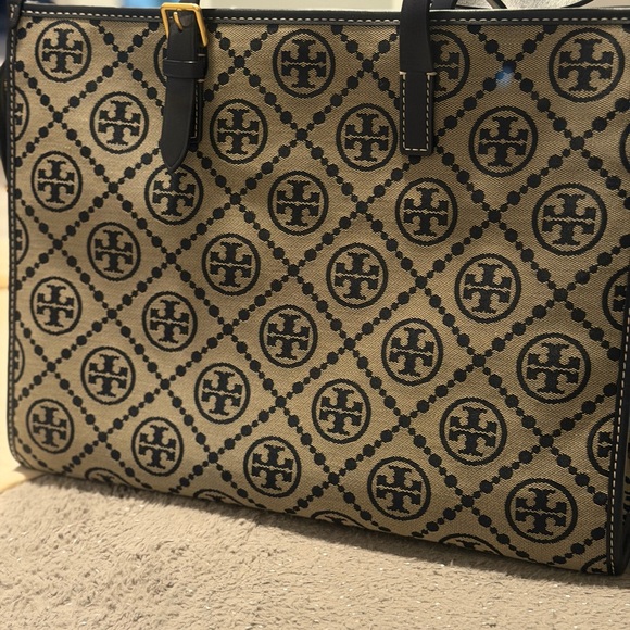 Tory Burch Navy and Tan Women's Bag - Picture 4 of 8